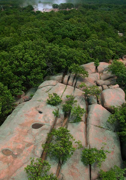 Photo by Scott Haefner: elephantrock02