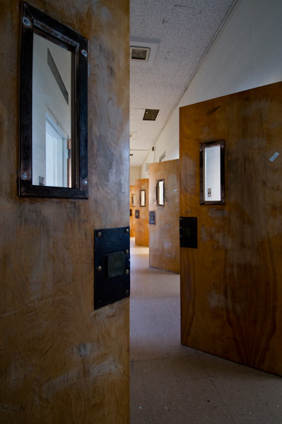 Juvenile+hall+cell