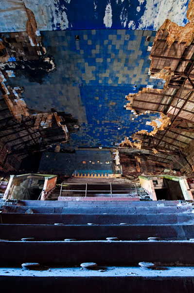 Photo by Scott Haefner: Seatless Balcony