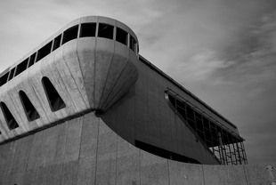 Photo by Scott Haefner: Googie-style