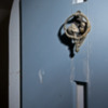 Thumbnail: Kissing Knocker
